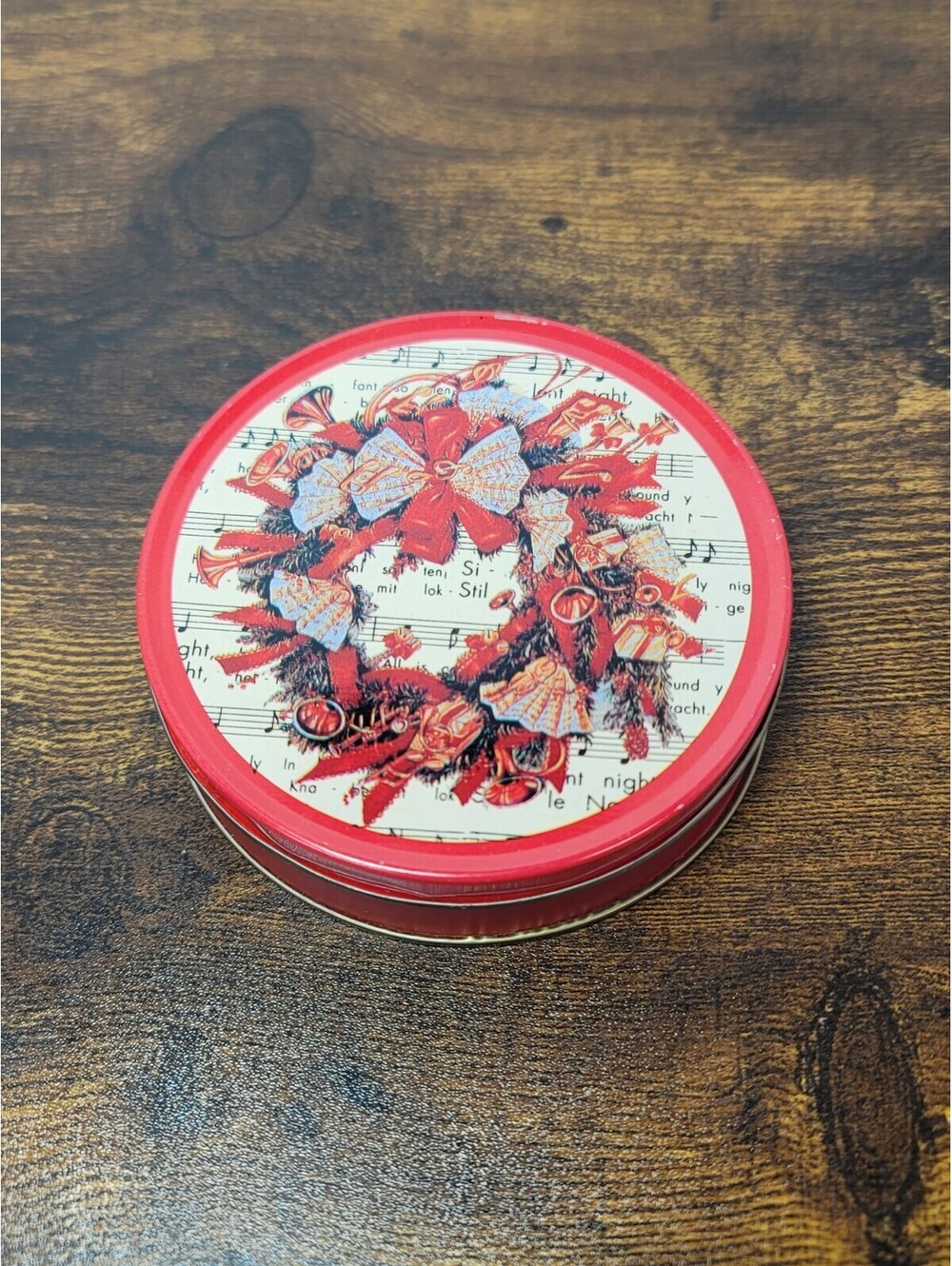 Set Of 6 Vintage Tin Metal Coasters Christmas Wreath Musical Instruments